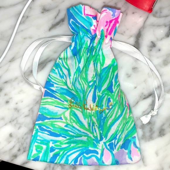 Lilly Pulitzer Handbags - LILLY PULITZER JEWELRY POUCH